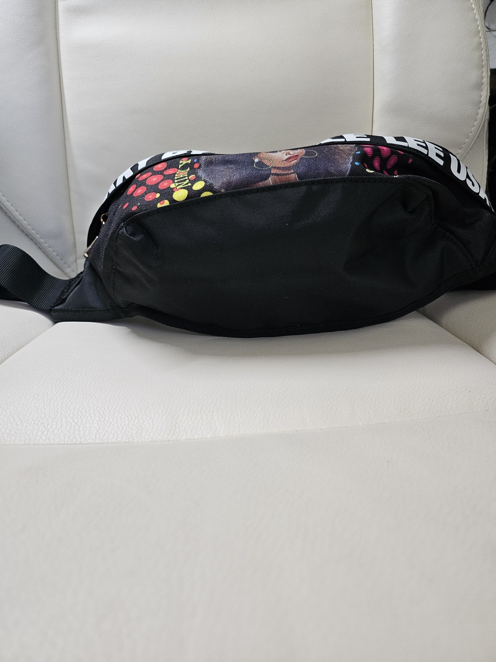 "Nikky" By Nicole Lee Black Multicolor Graphic Waist Bag - Picture 6 of 9